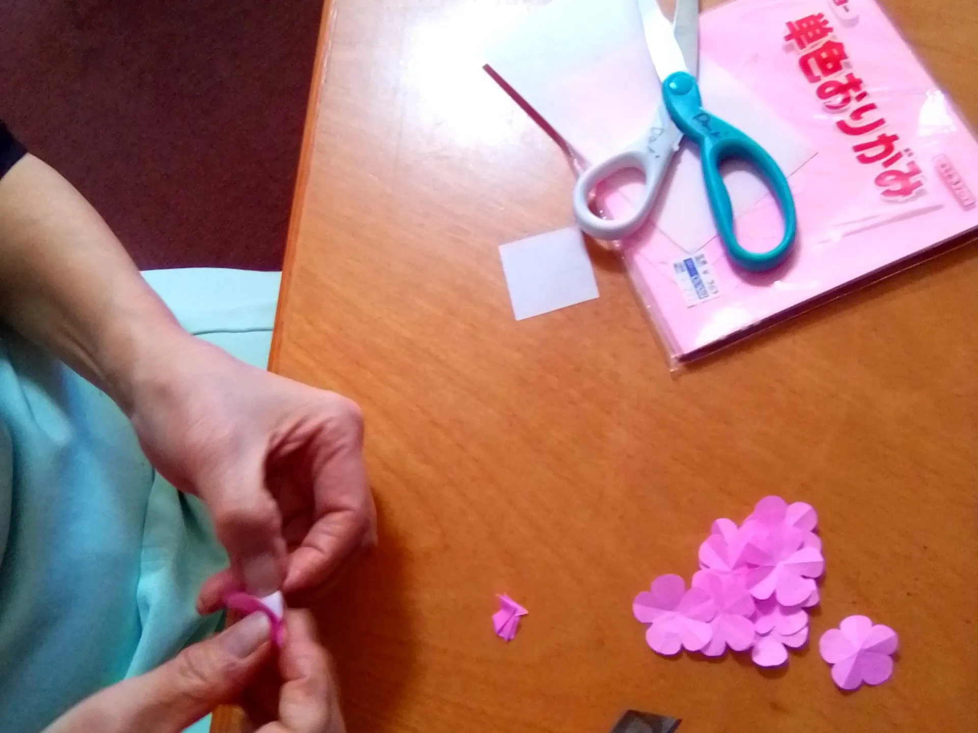 午年は馬の絵馬を上手く作って、ことしもきっとウマくいく